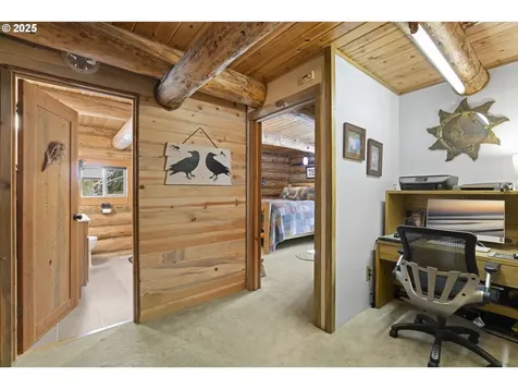 140643 Kamloop Lane Gilchrist OR 97737