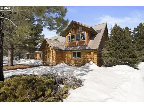 140643 Kamloop Lane Gilchrist OR 97737