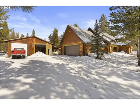 140643 Kamloop Lane Gilchrist OR 97737