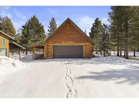 140643 Kamloop Lane Gilchrist OR 97737