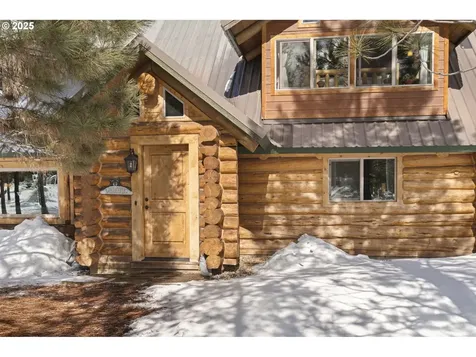 140643 Kamloop Lane Gilchrist OR 97737