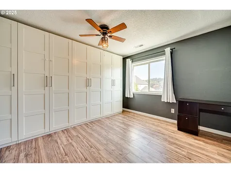 168 Mable Lane Woodland WA 98674