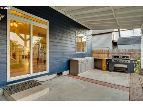 168 Mable Lane Woodland WA 98674