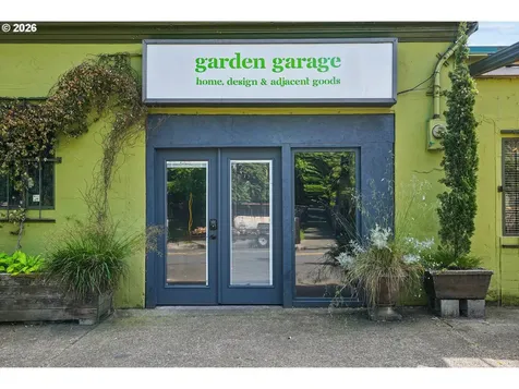 1114 SE Clay Street Portland OR 97214