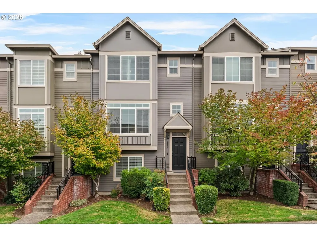 2350 NW Oak Knoll Place Beaverton OR 97006
