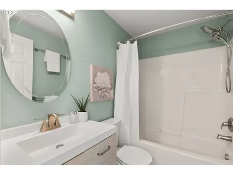 4611 NE 39th Street Vancouver WA 98661