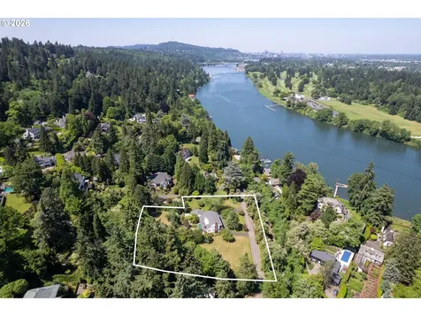 11385 S Riverwood Road Portland OR 97219