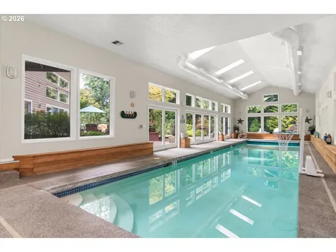 4221 SW Selling Court Portland OR 97221
