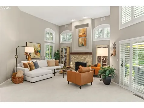 4221 SW Selling Court Portland OR 97221