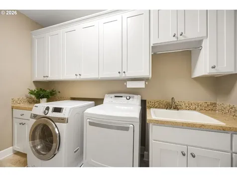 8711 SW Amicus Terrace Beaverton OR 97007