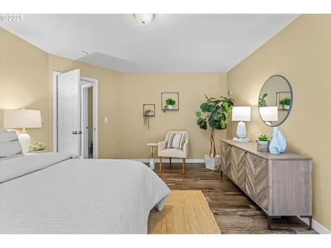 6902 SW Taylors Ferry Road Portland OR 97223