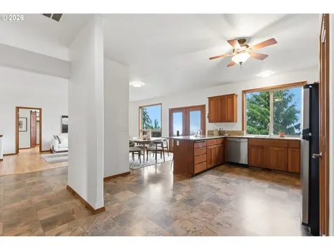 73478 Debast Road Rainier OR 97048
