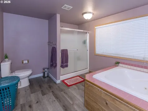 15720 NE 12th Way Vancouver WA 98684