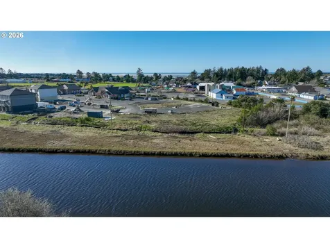 Cross Creek Street Seaside OR 97138
