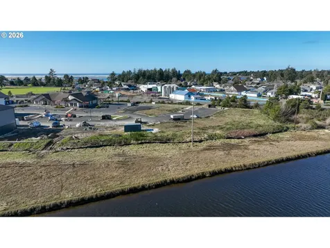Cross Creek Street Seaside OR 97138