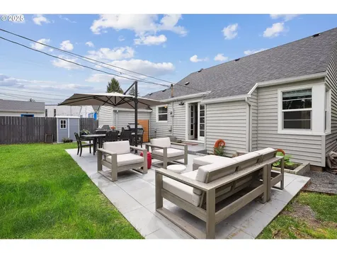 118 E 36th Street Vancouver WA 98663