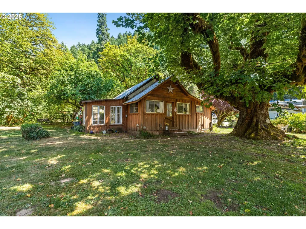 11235 S Myrtle Road Myrtle Creek OR 97457