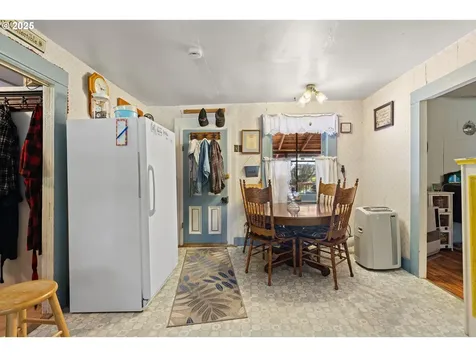 11235 S Myrtle Road Myrtle Creek OR 97457