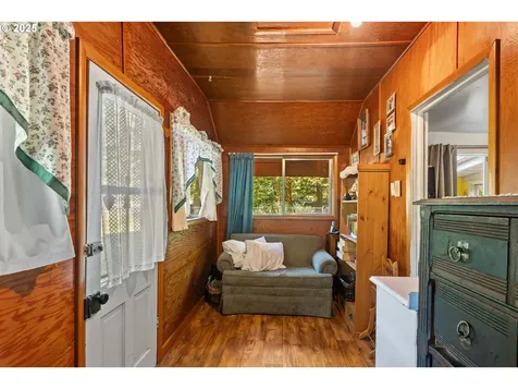 11235 S Myrtle Road Myrtle Creek OR 97457
