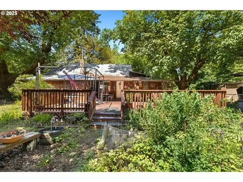 11235 S Myrtle Road Myrtle Creek OR 97457