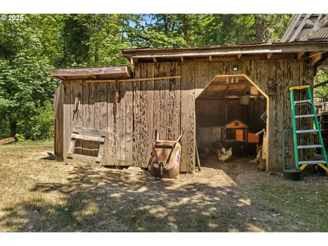 11235 S Myrtle Road Myrtle Creek OR 97457