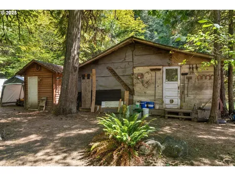 11235 S Myrtle Road Myrtle Creek OR 97457