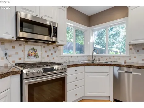 13307 SE Woodland Circle Happy Valley OR 97086