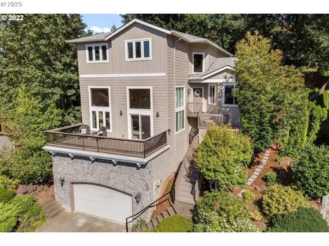 13307 SE Woodland Circle Happy Valley OR 97086