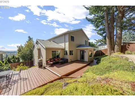 13307 SE Woodland Circle Happy Valley OR 97086