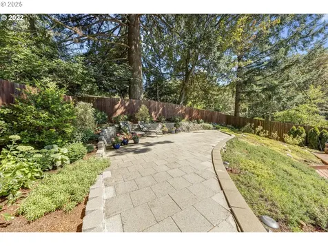 13307 SE Woodland Circle Happy Valley OR 97086