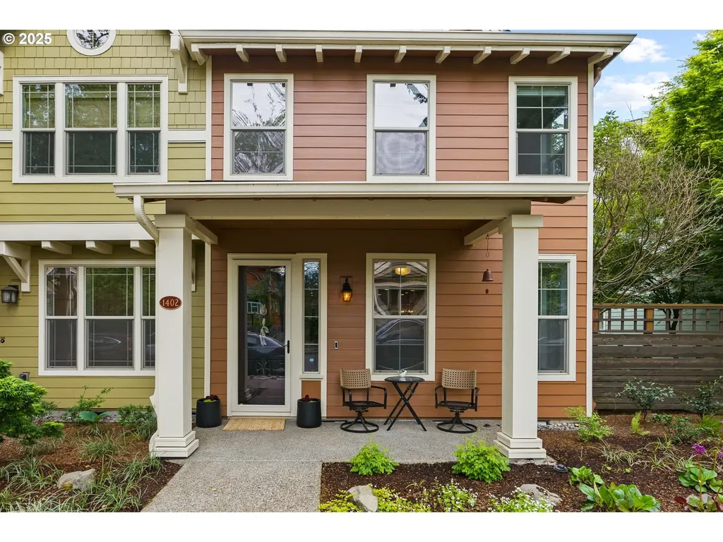 1402 SE Umatilla Street Portland OR 97202