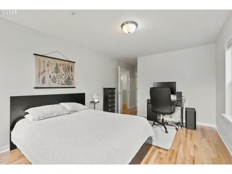 1402 SE Umatilla Street Portland OR 97202