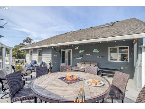151 NW 73rd Court Newport OR 97365