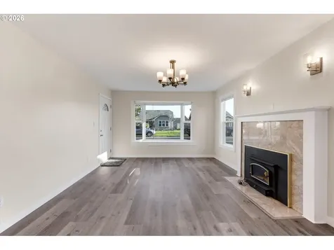 447 22nd Avenue Longview WA 98632