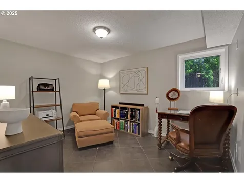 10380 SW Washington Street Portland OR 97225