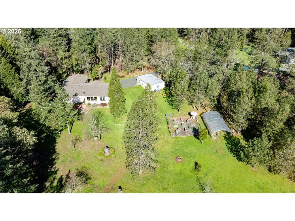 22638 Tiller Trail Highway Days Creek OR 97429