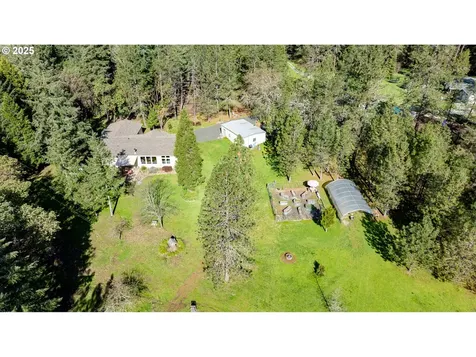 22638 Tiller Trail Highway Days Creek OR 97429