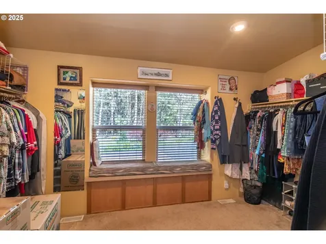 22638 Tiller Trail Highway Days Creek OR 97429