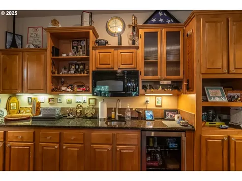 22638 Tiller Trail Highway Days Creek OR 97429