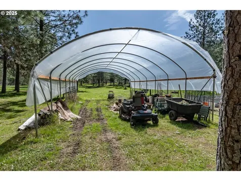 22638 Tiller Trail Highway Days Creek OR 97429