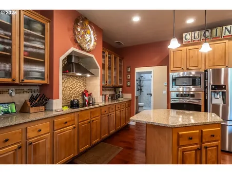 22638 Tiller Trail Highway Days Creek OR 97429