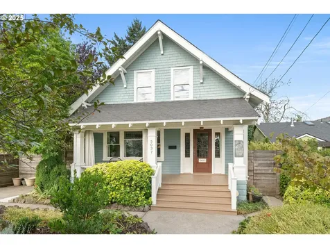 5037 NE 16th Avenue Portland OR 97211