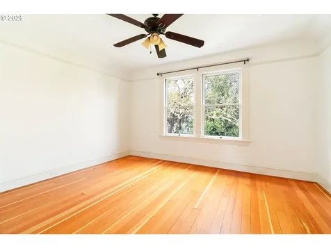 5037 NE 16th Avenue Portland OR 97211