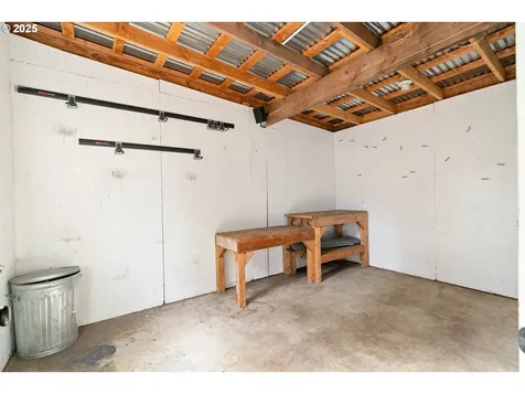 5037 NE 16th Avenue Portland OR 97211