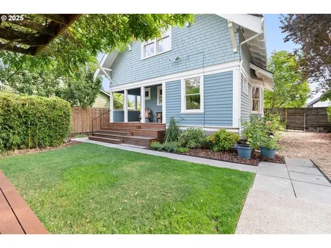 5037 NE 16th Avenue Portland OR 97211