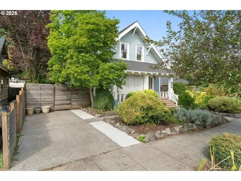 5037 NE 16th Avenue Portland OR 97211