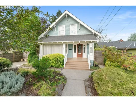 5037 NE 16th Avenue Portland OR 97211