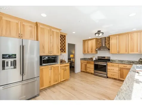 110 W Lauren Court Newberg OR 97132