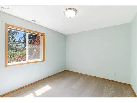 110 W Lauren Court Newberg OR 97132