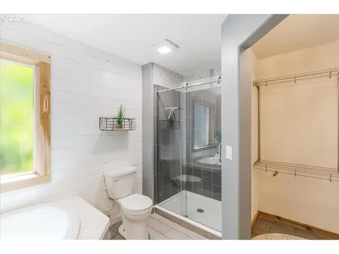 110 W Lauren Court Newberg OR 97132